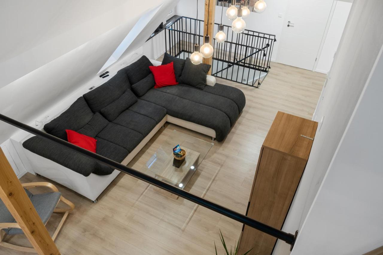 Modernes 3-Zimmer Loft Mit Balkon Hennesee 5 Min Еслохе Екстериор снимка