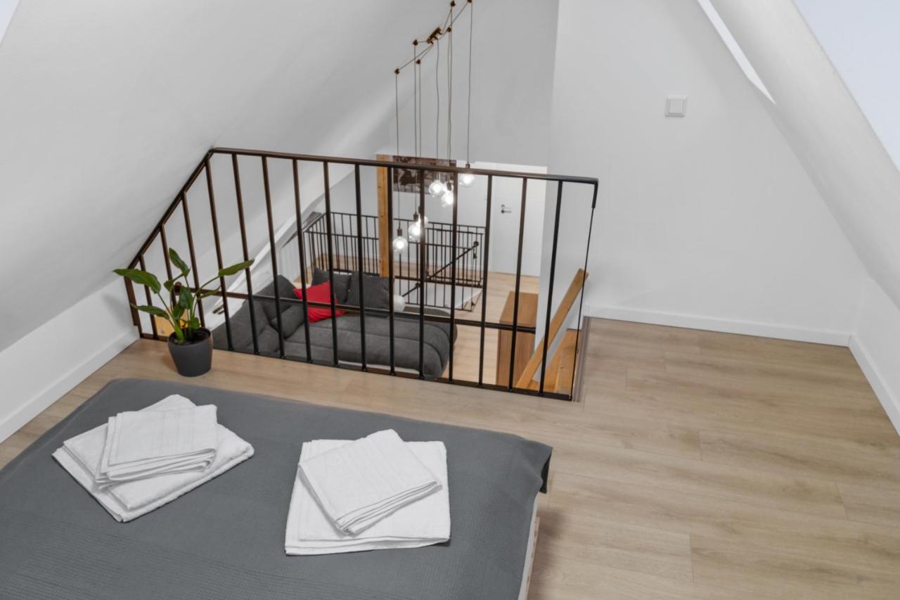Modernes 3-Zimmer Loft Mit Balkon Hennesee 5 Min Еслохе Екстериор снимка