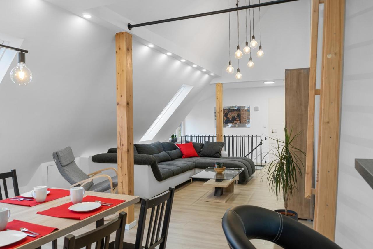 Modernes 3-Zimmer Loft Mit Balkon Hennesee 5 Min Еслохе Екстериор снимка