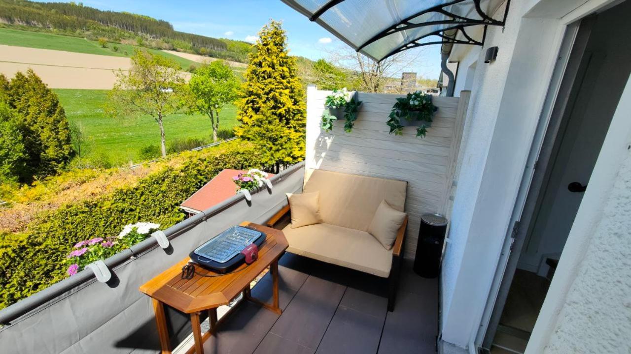 Modernes 3-Zimmer Loft Mit Balkon Hennesee 5 Min Еслохе Екстериор снимка